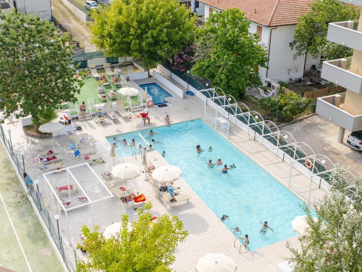 Hotel Marina Beach - Azzurro Club Ravenna Eksteriør bilde