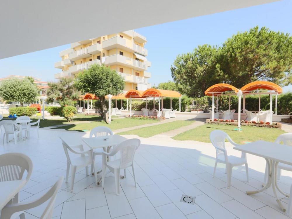 Hotel Marina Beach - Azzurro Club Ravenna Eksteriør bilde