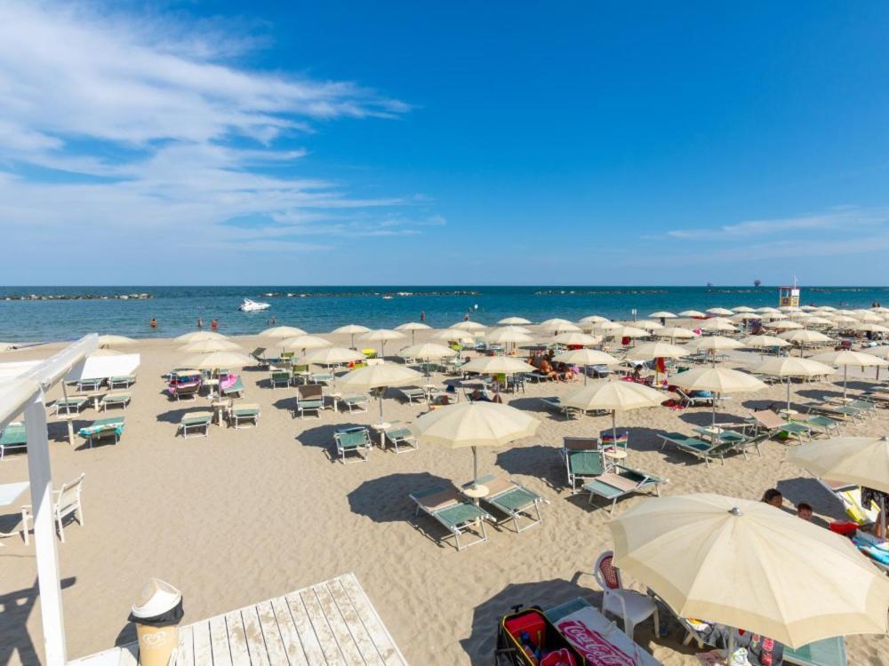 Hotel Marina Beach - Azzurro Club Ravenna Eksteriør bilde