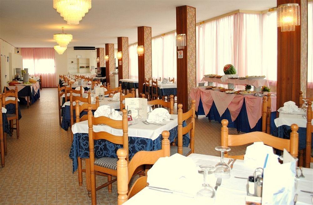 Hotel Marina Beach - Azzurro Club Ravenna Eksteriør bilde