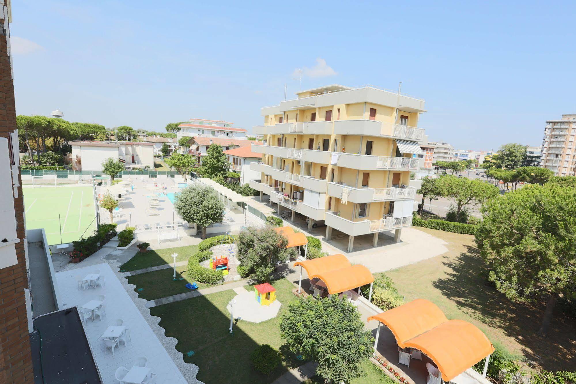 Hotel Marina Beach - Azzurro Club Ravenna Eksteriør bilde